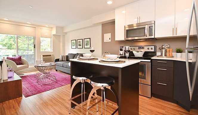 Liv Extended Stay Ottawa Room photo
