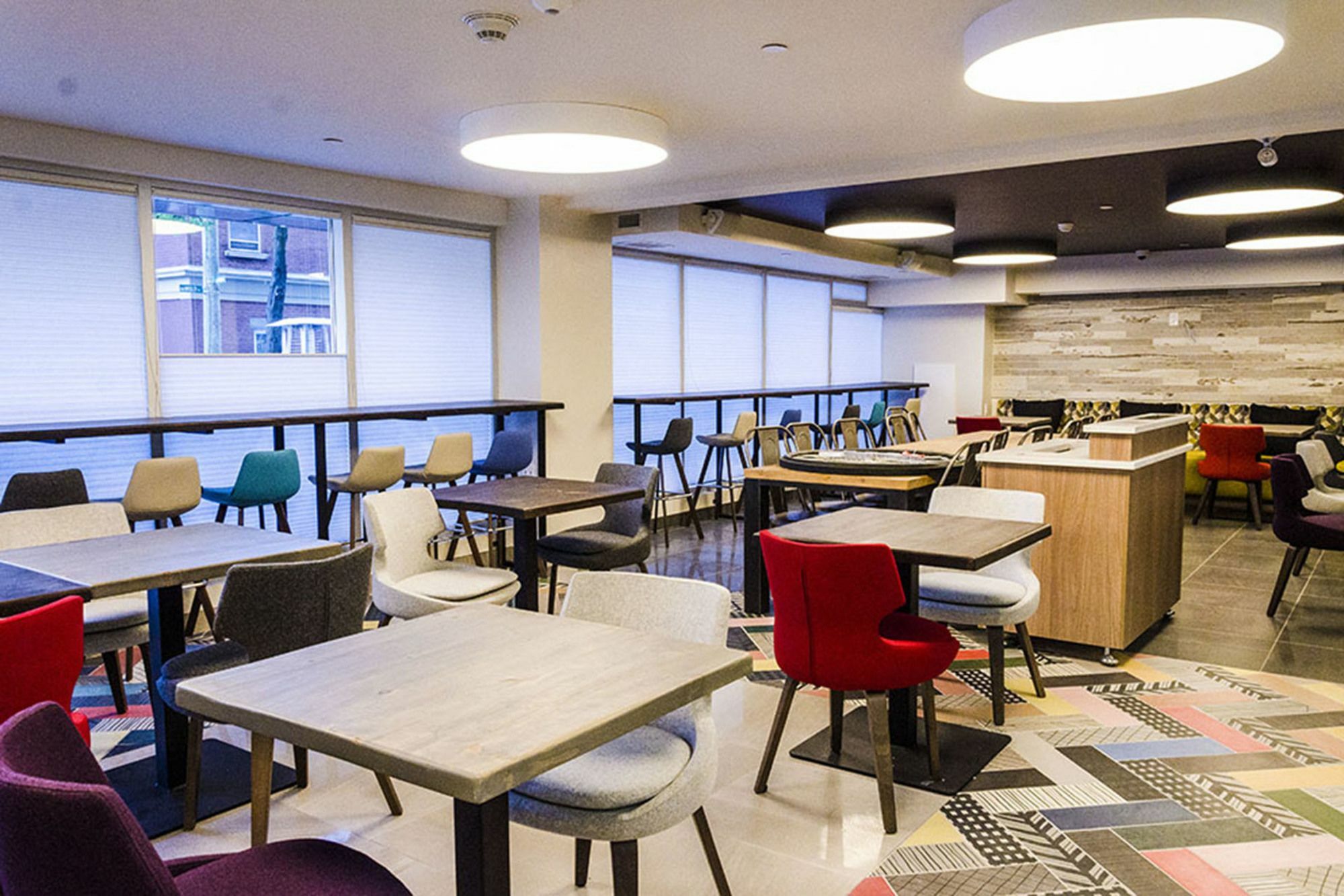 Liv Extended Stay Ottawa Exterior photo